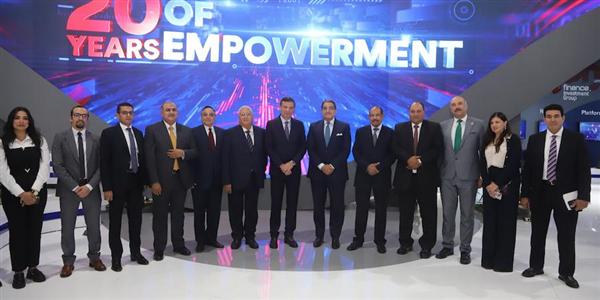 وزير الزراعة يؤكد أهمية التحول الرقمي في القطاع الزراعي